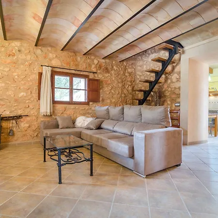Son Garbi Villa *